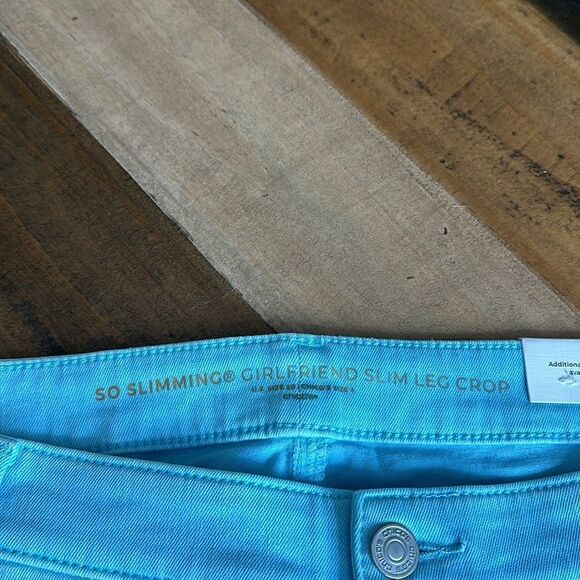Chicos size 4 so slimming girlfriend slim leg crop pants - Picture 10 of 12